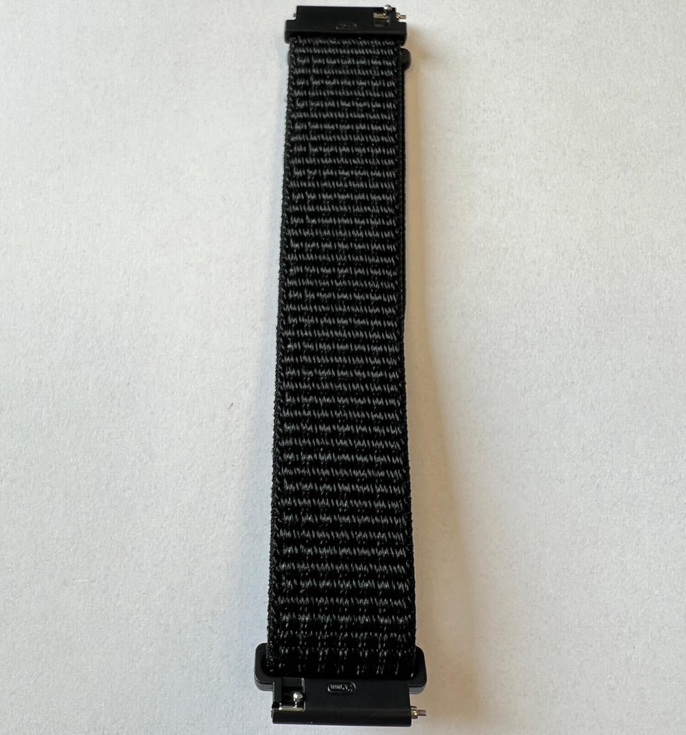 Klett-Uhrenarmband am Handgelenk